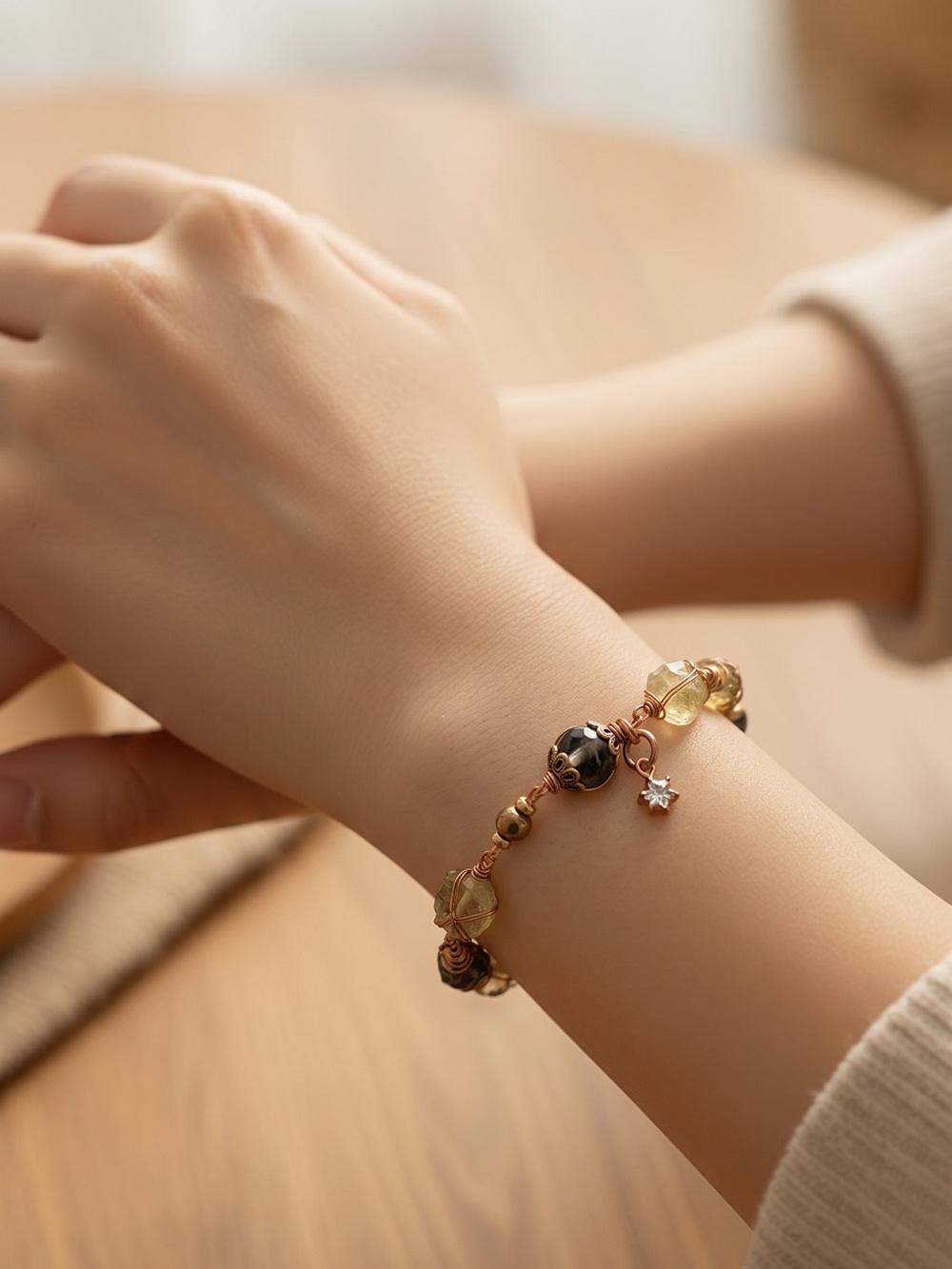 Delicate Gold and Brown Beaded Bracelet with Cristal Charm☑️